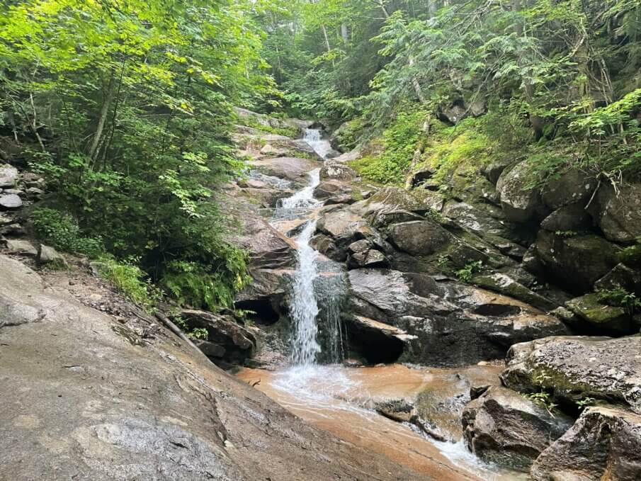 Falling waters trail New Hampshire