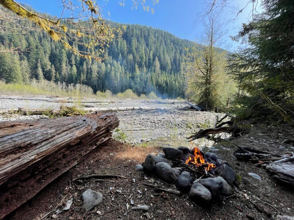 best campsites on the Hoh River trail