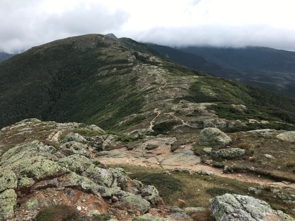 the appalachian trail goes through the presidential range