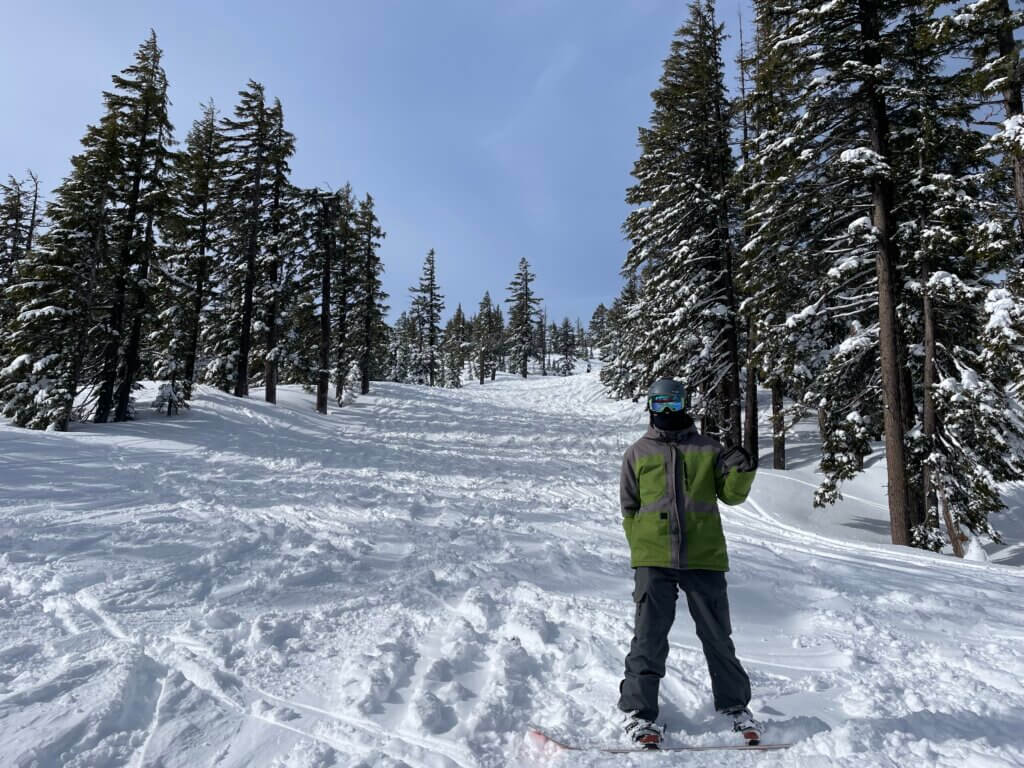 trails from Cloudchaser