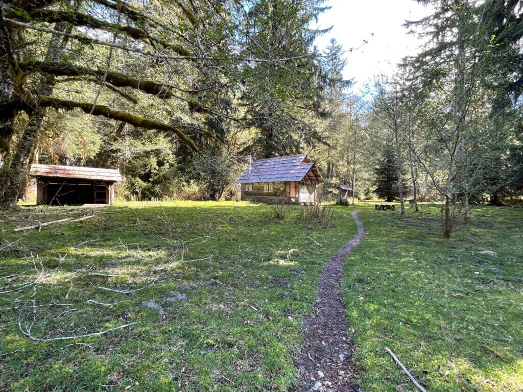 recommended campsites on the hoh river trail